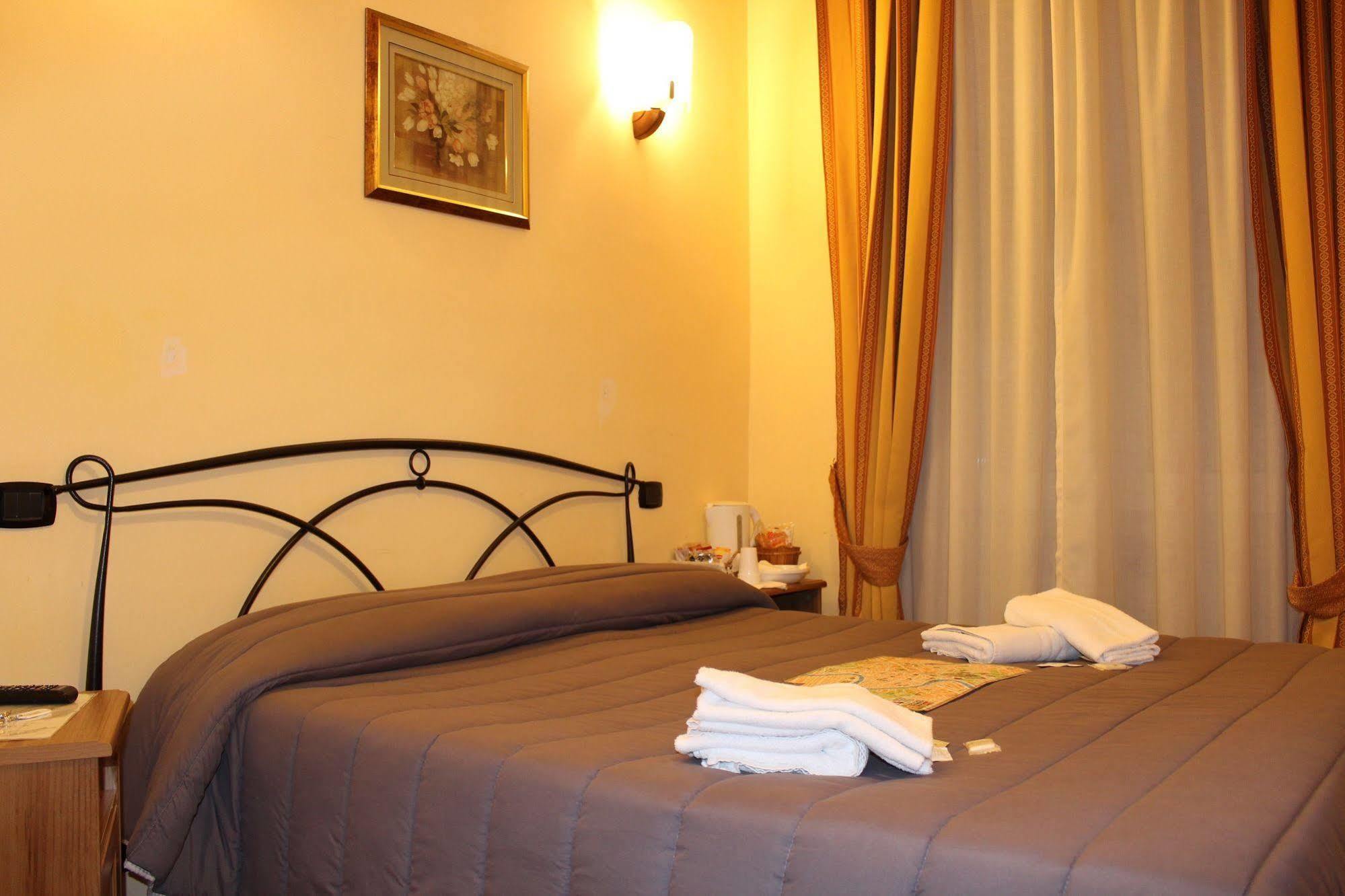 Artpa Rome Apartments Bagian luar foto